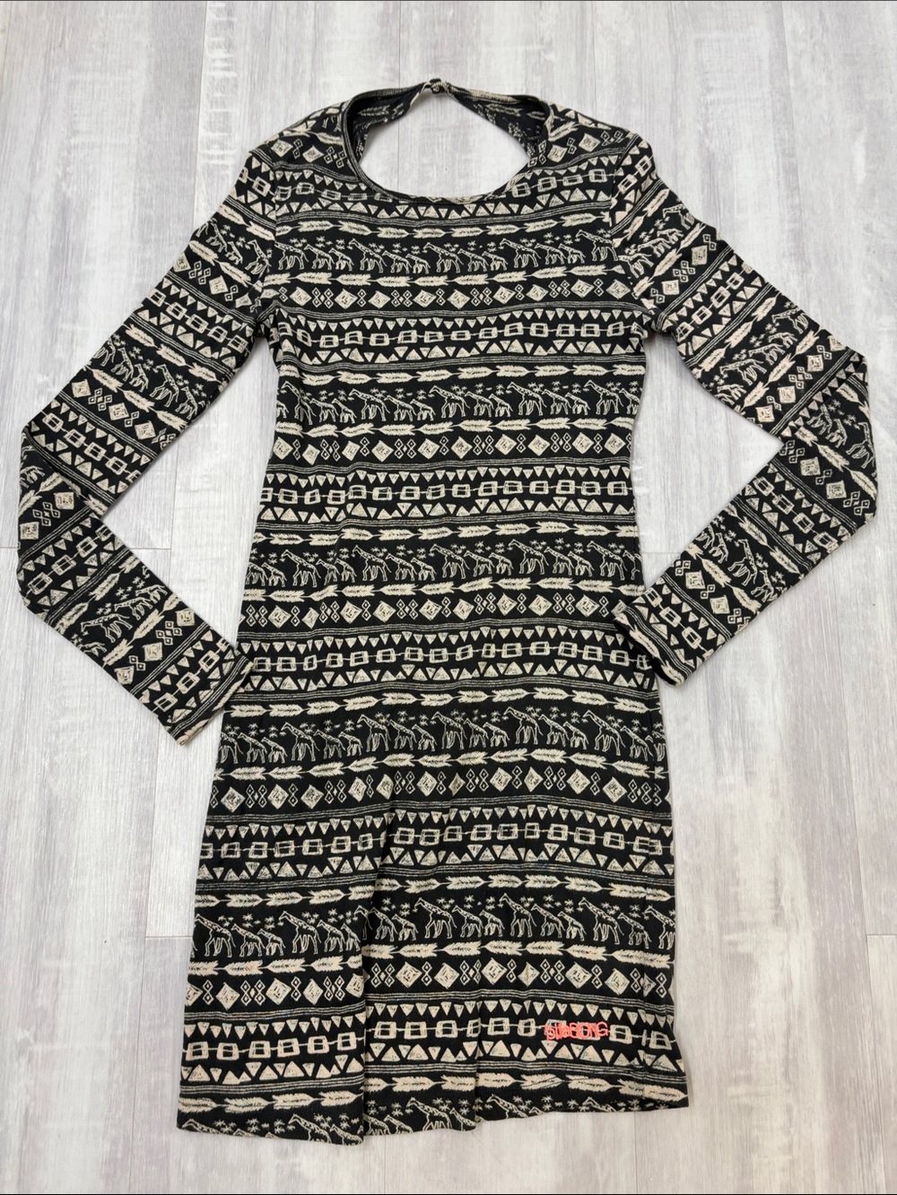 Billabong Black and Cream Patterned Long-Sleeve Dress Medium